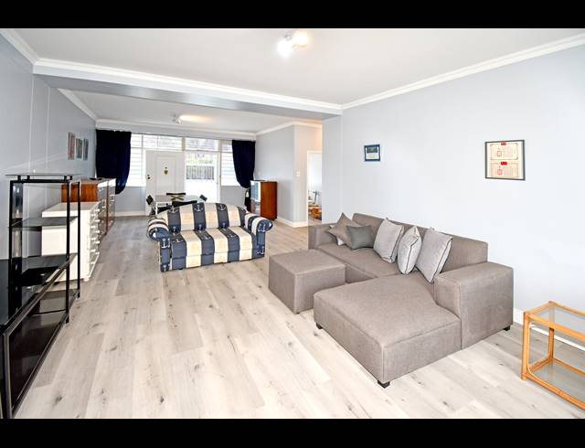 1 BEDROOM APARTMENT FOR SALE IN ATHOLL